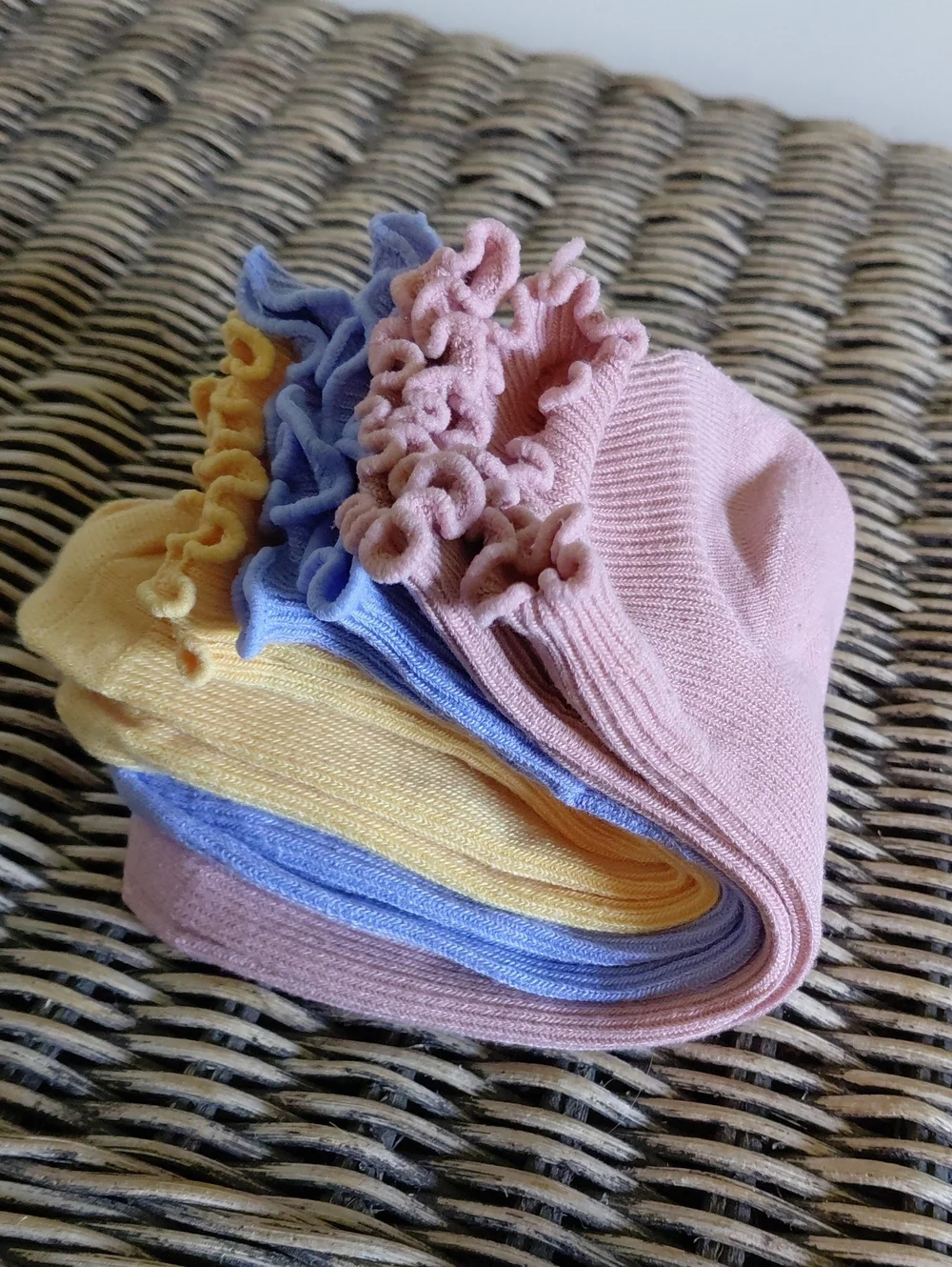 Ruffle Ankle Socks